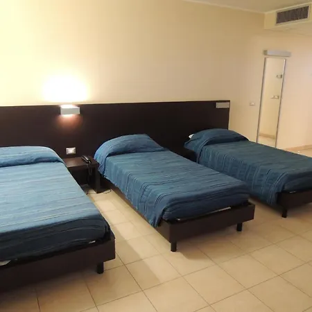 מלון San Giorgio 3*