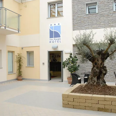 San Giorgio Hotel 3*