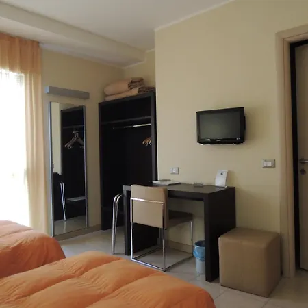מלון San Giorgio 3*